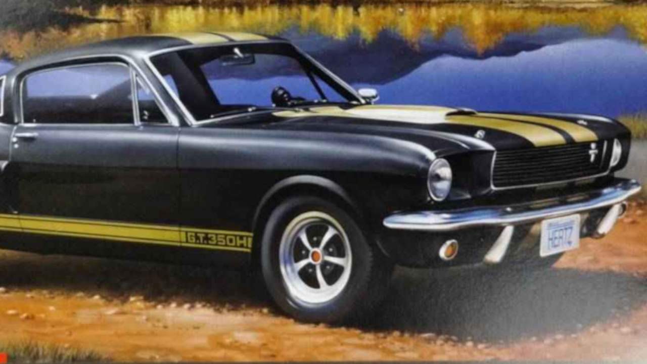 Mustang Shelby GT350 H w skali 1/24 od Revell (07242) zawartość pudełka