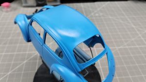 Pomalowana góra karoserii VW Beetle 1300 od Tamiya