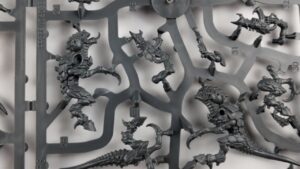 Wypraska z Tyranidami - Warhammer 40k Starter Set 10 edycja