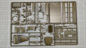 Wypraska z elementami paki GMC 6x6 Italeri